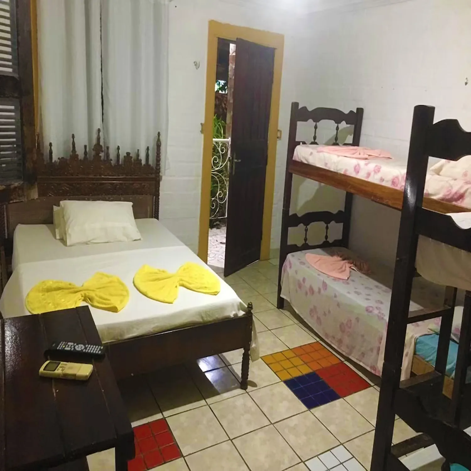 Quarto Quadruplo Recanto do Cajá